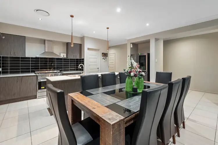 Fourth view of Homely house listing, 1 Hobson Place, Boronia Heights QLD 4124