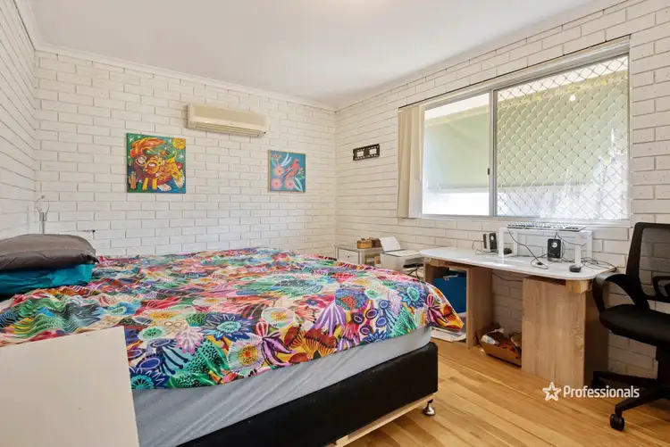 Sixth view of Homely house listing, 4 Pinyali Way, Waggrakine WA 6530