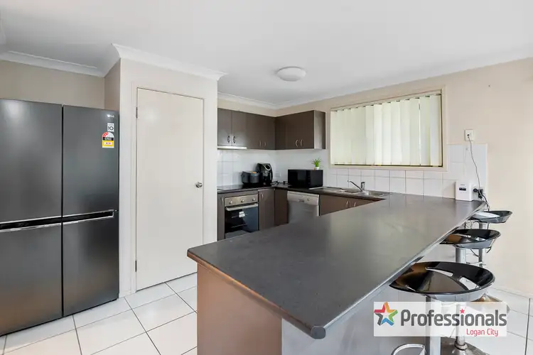 Third view of Homely house listing, 31 Fourth Avenue, Marsden QLD 4132