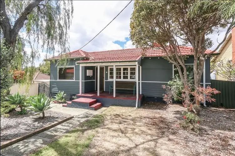3 Cohn Court, Willagee WA 6156
