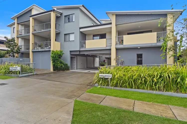 2/7 Seeney Street, Zillmere QLD 4034