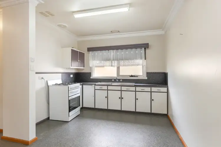 Second view of Homely unit listing, 5/30 Pollack Street, Colac VIC 3250