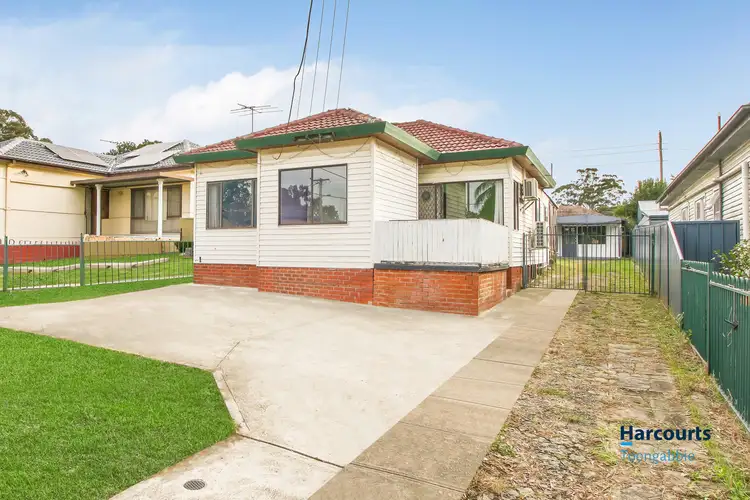 82 Stephen Street, Blacktown NSW 2148