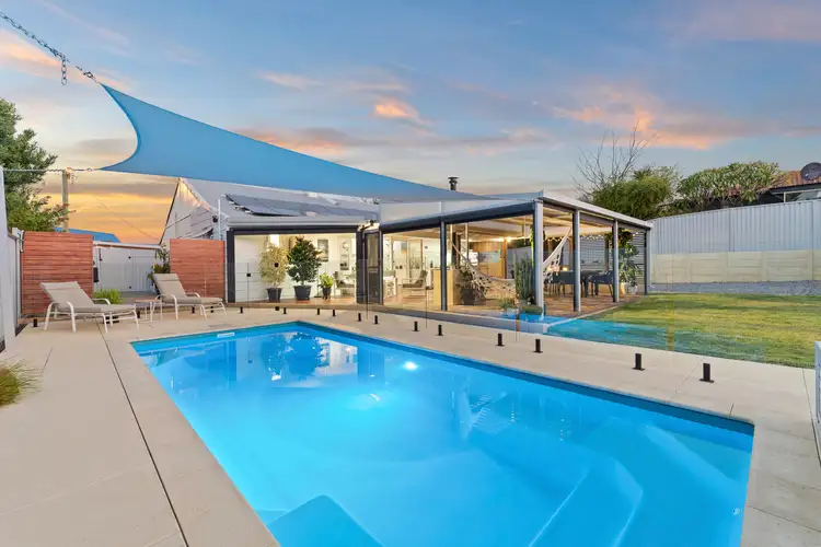 179 Safety Bay Road, Shoalwater WA 6169
