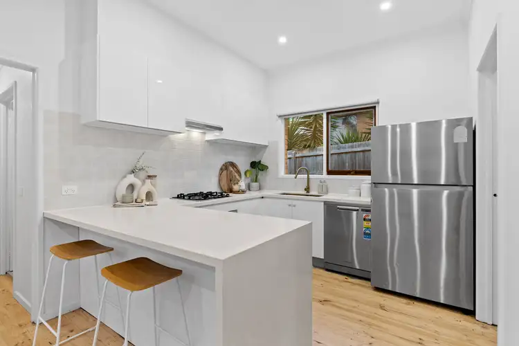 Second view of Homely house listing, 10 Ballymore Court, Frankston VIC 3199