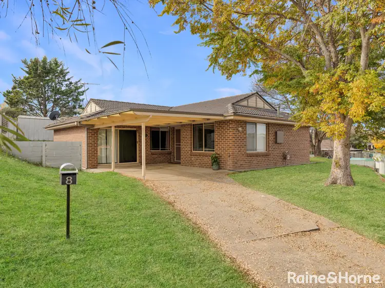 8 Burgess Place, Windradyne NSW 2795