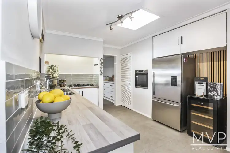 Sixth view of Homely house listing, 4 Stanbury Place, Kardinya WA 6163