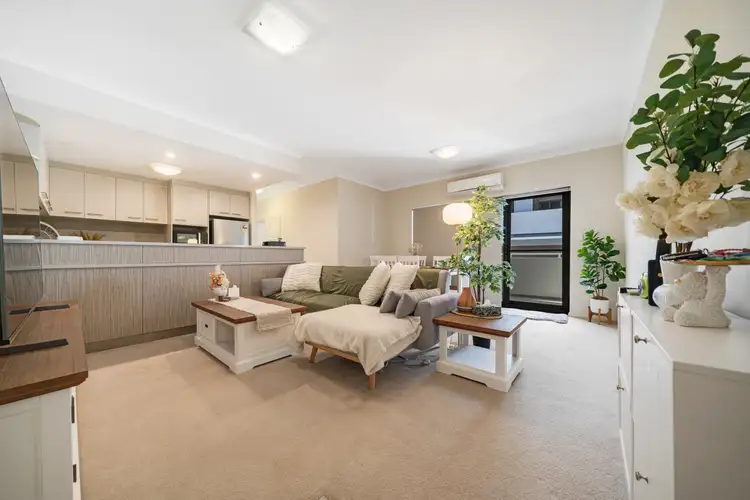 7/19 Junction Boulevard, Cockburn Central WA 6164