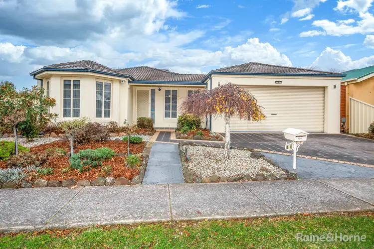 14 Border Boulevard, Sunbury VIC 3429