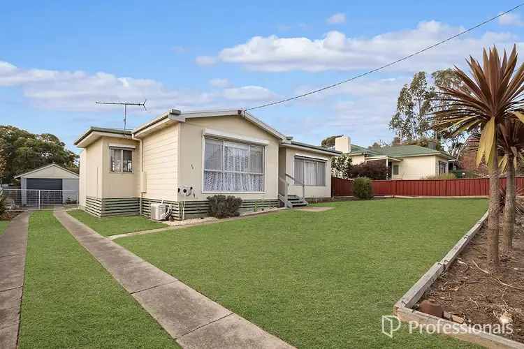 66 Read Street, Coleraine VIC 3315