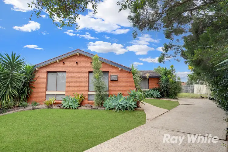 7 Mccabe Close, St Clair NSW 2759