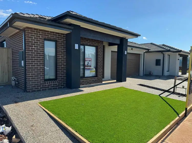 Main view of Homely house listing, 18 Sicklefern dr, Strathtulloh VIC 3338