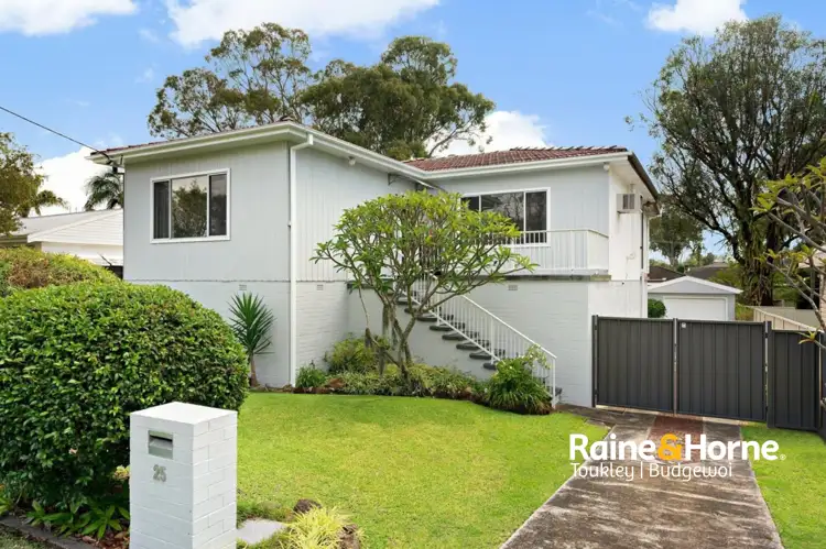 25 Brennon Road, Gorokan NSW 2263