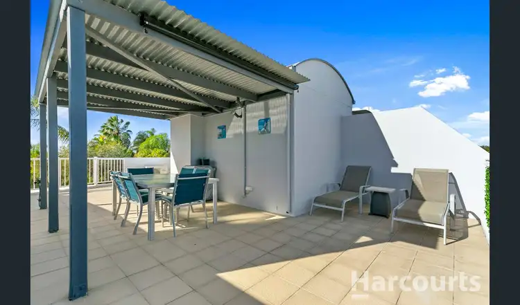 12/407 Esplanade, Torquay QLD 4655