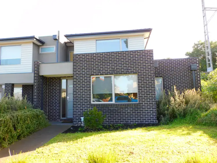 Main view of Homely townhouse listing, 2/2 Vale Street, Pascoe Vale VIC 3044