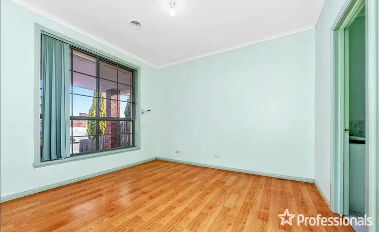 Fifth view of Homely house listing, 21 Marlock Way, Delahey VIC 3037
