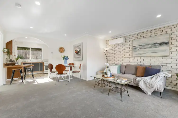 Main view of Homely unit listing, 2/14 Petrie Street, Frankston VIC 3199