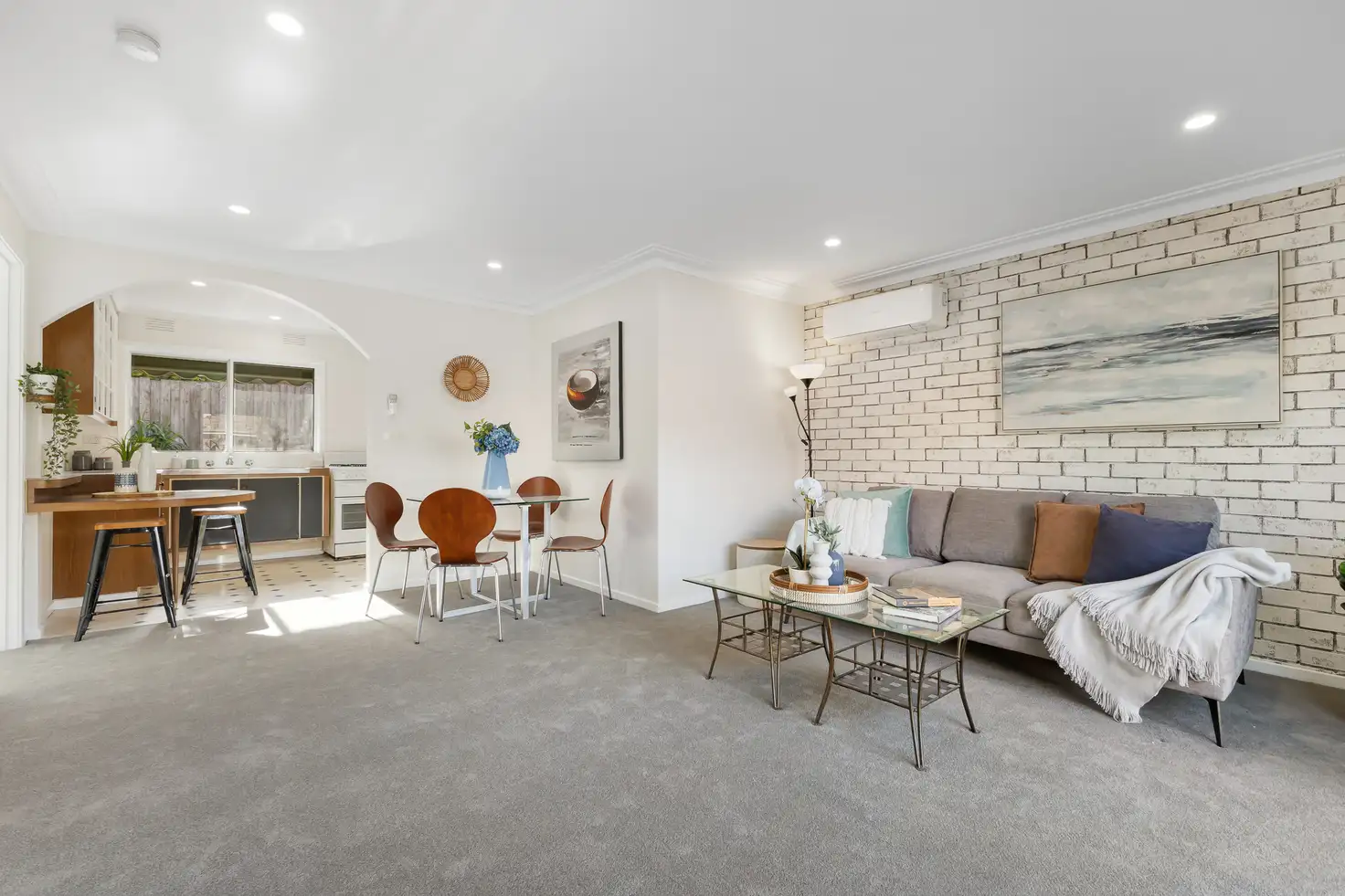 Main view of Homely unit listing, 2/14 Petrie Street, Frankston VIC 3199