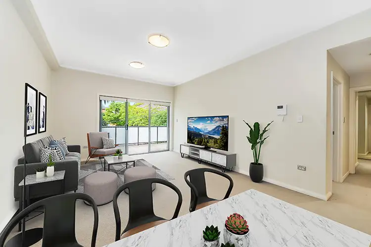 2-6 Bundarra Avenue South
