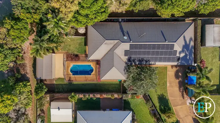 18 Gill Place, Kalkie QLD 4670
