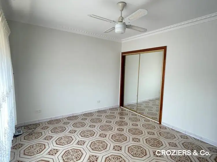 Fifth view of Homely house listing, 9 Dianne Court, Lalor VIC 3075