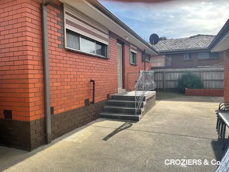 Seventh view of Homely house listing, 9 Dianne Court, Lalor VIC 3075