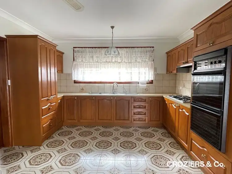 Second view of Homely house listing, 9 Dianne Court, Lalor VIC 3075