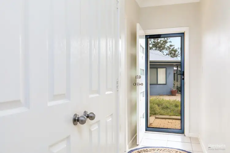 Fifth view of Homely house listing, 4/5 Turner Place, Kelmscott WA 6111