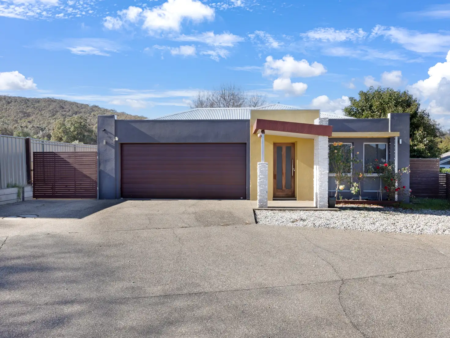 Main view of Homely townhouse listing, 1/12 Mulga Place, West Albury NSW 2640