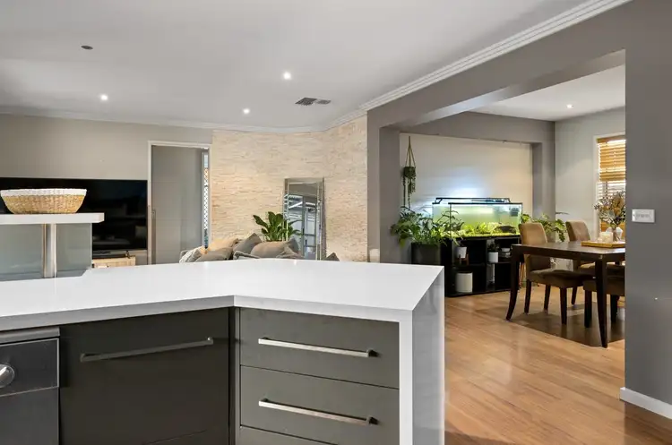 Fourth view of Homely townhouse listing, 1/12 Mulga Place, West Albury NSW 2640