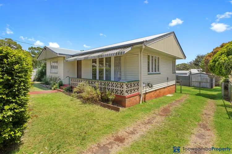 25 Rivett Street, South Toowoomba QLD 4350