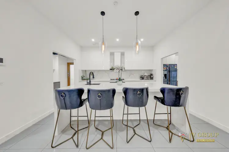 Seventh view of Homely house listing, 14 Plaza Court, Roxburgh Park VIC 3064
