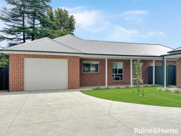 13 Baillie Street, Bathurst NSW 2795