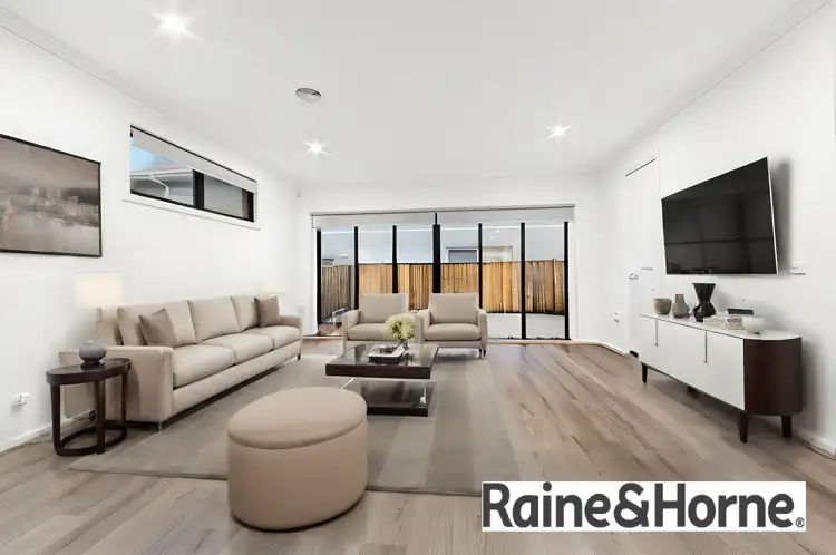 Second view of Homely house listing, 48 Creekside Circuit, Hillside VIC 3037