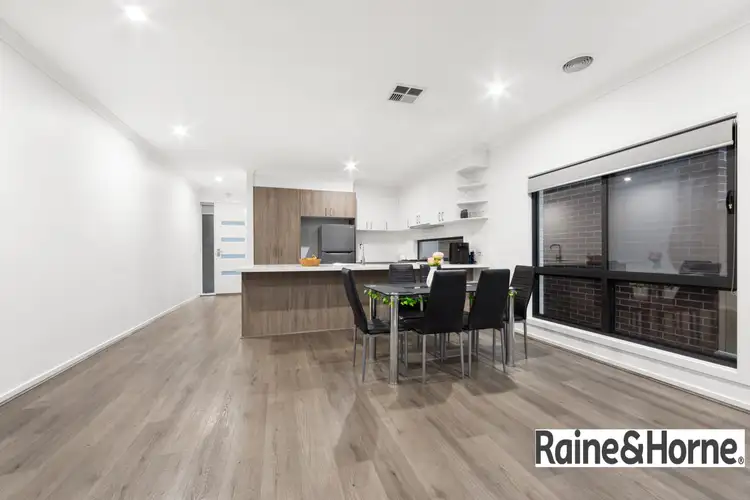Sixth view of Homely house listing, 48 Creekside Circuit, Hillside VIC 3037