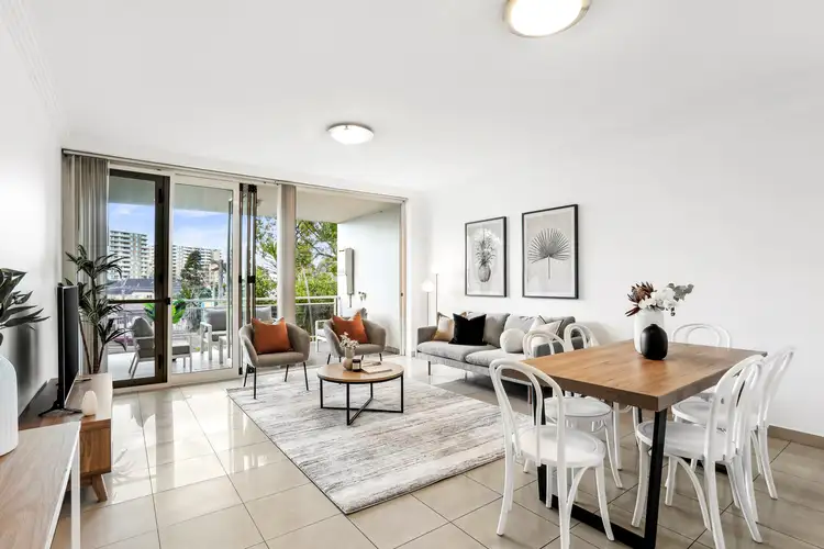 Main view of Homely unit listing, 3/125-131 Harrow Road, Kogarah NSW 2217
