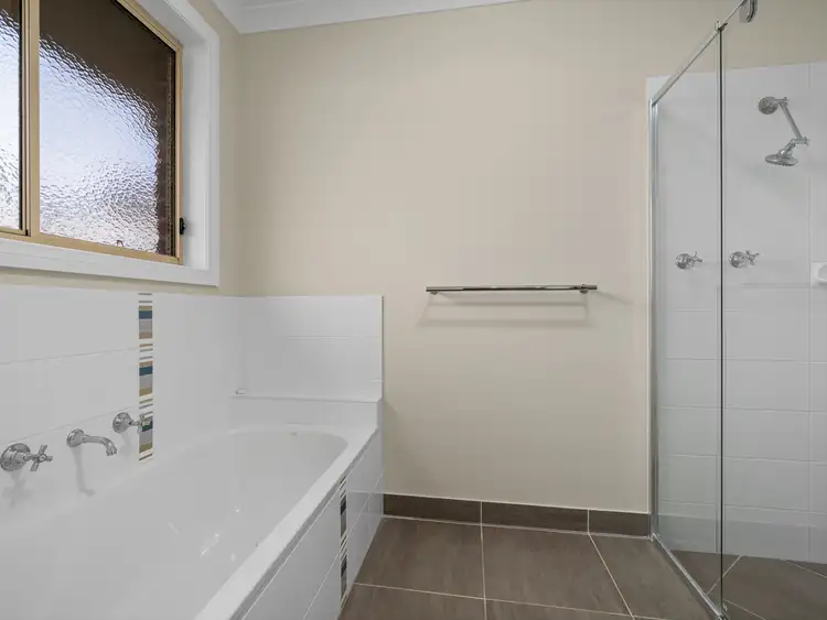 Fifth view of Homely house listing, 25 Honeyeater Circuit, Thurgoona NSW 2640