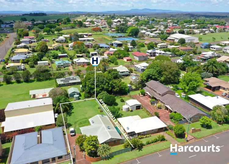 2 Mungomery St, Childers QLD 4660