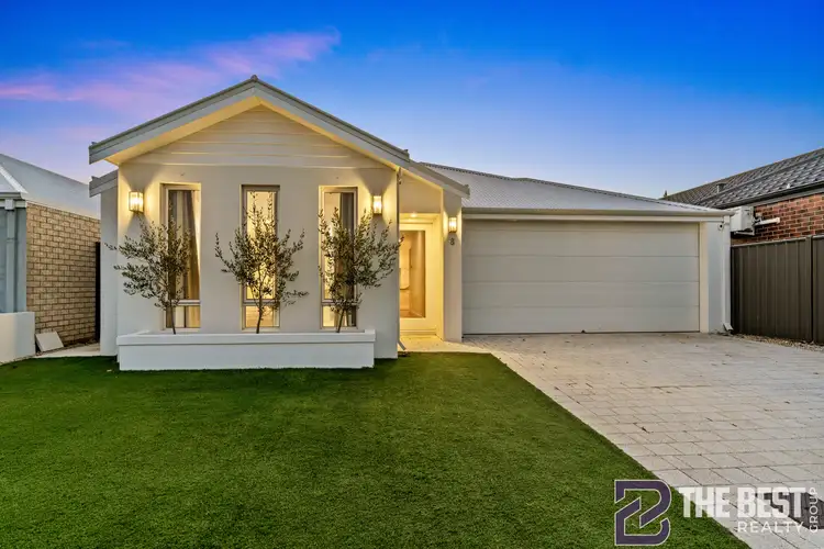 8 Rhone Way, Piara Waters WA 6112