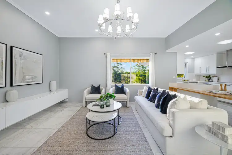 18 Tobruk Avenue, St Ives NSW 2075