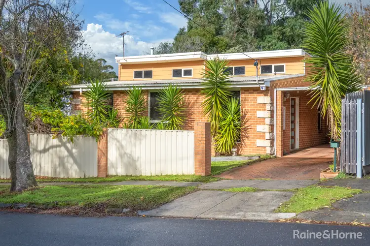 37 Blaxland Drive, Sunbury VIC 3429