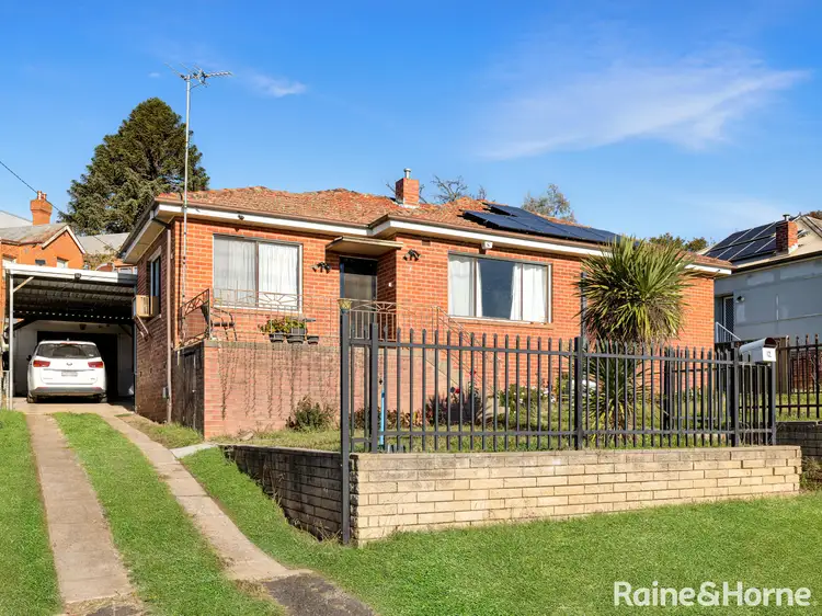 12 Daly Street, West Bathurst NSW 2795