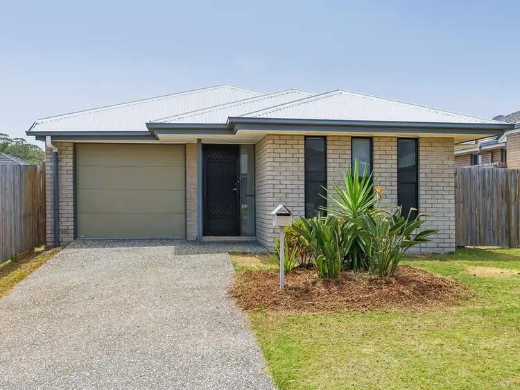 4 Ferngrove Street, Pimpama QLD 4209