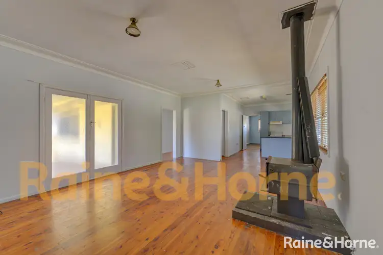 Fifth view of Homely house listing, 400 Goonoo Goonoo, Tamworth NSW 2340
