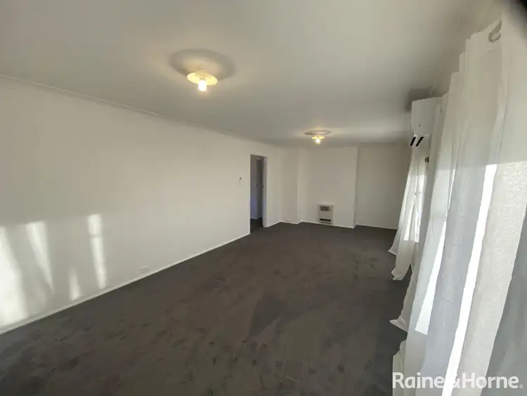 Fifth view of Homely unit listing, 2/230 McLachlan Street, Orange NSW 2800