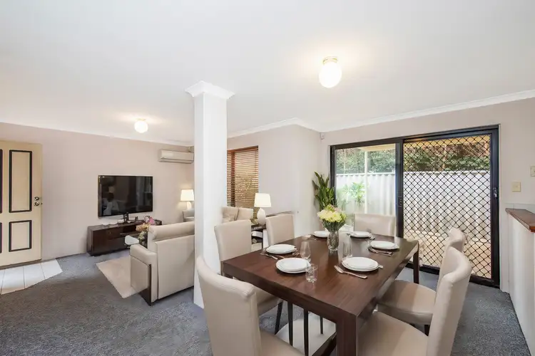 8/11 Gochean Avenue, Bentley WA 6102