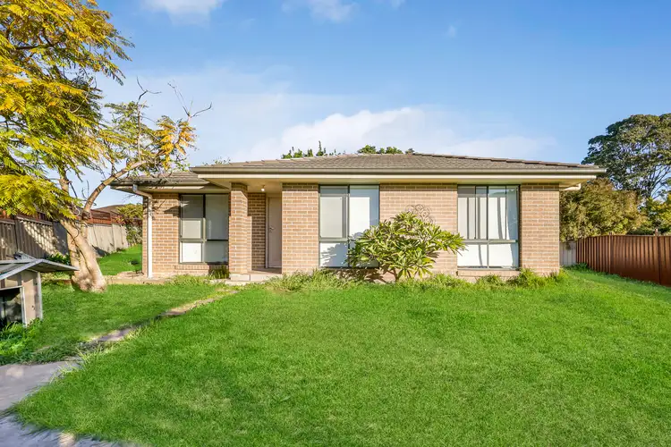 10 & 10a Inglis Avenue, St Marys NSW 2760