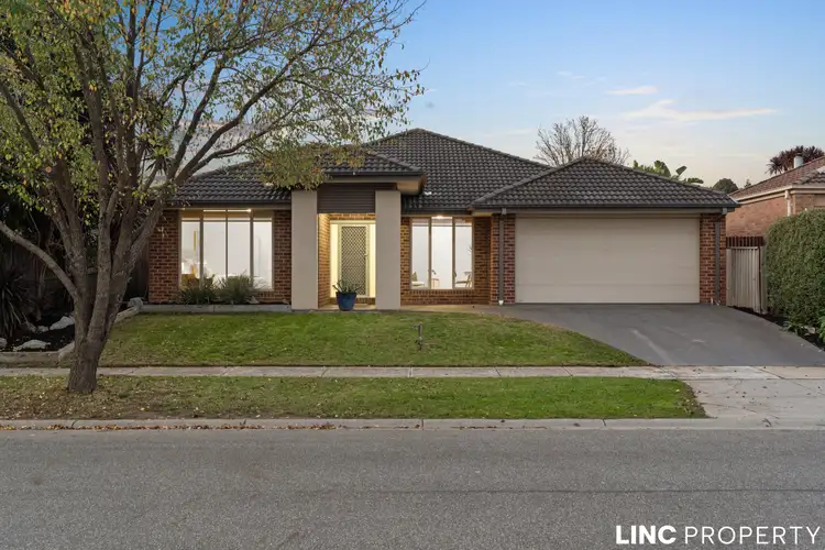 4 Montpelier Drive, Berwick VIC 3806