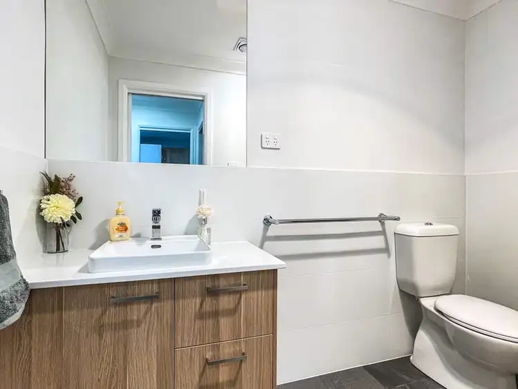 Fourth view of Homely house listing, 2/40 Lakeside Circuit, Cessnock NSW 2325