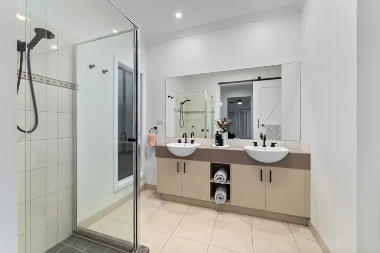 Fourth view of Homely house listing, 24 Girraween Crescent, Craigieburn VIC 3064